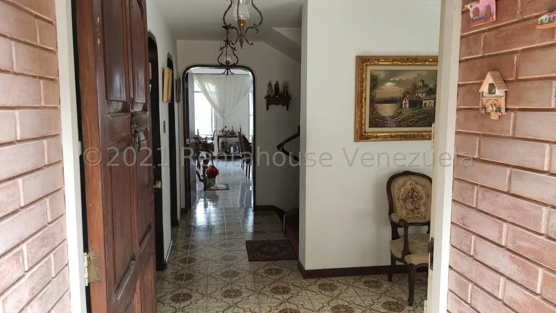 Casa (Multipes Niveles) en Venta en Macaracuay, Distrito Metropolitano - 3