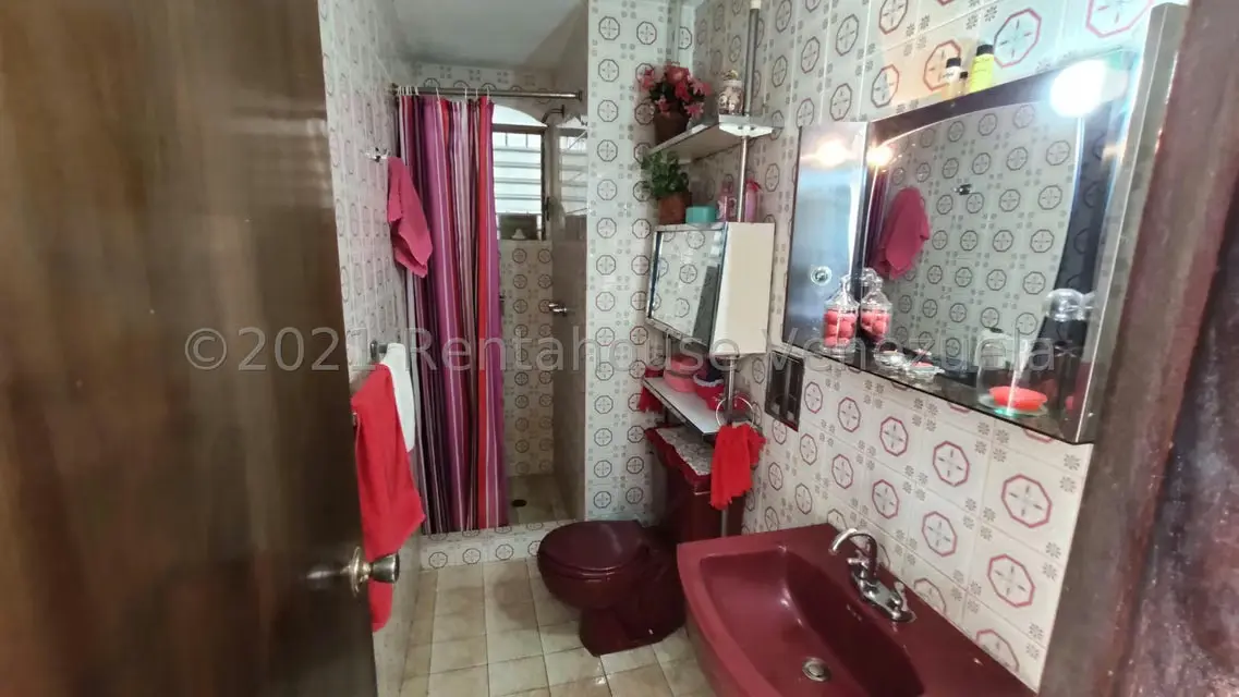Casa (Multipes Niveles) en Venta en Macaracuay, Distrito Metropolitano - 6