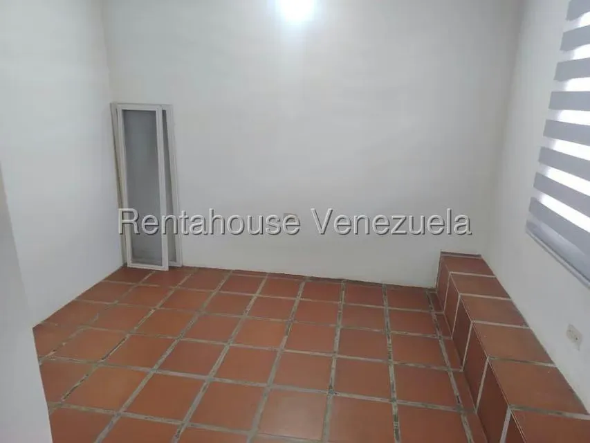 Casa (Duplex) en Venta en Via el Ujano, Lara - 25