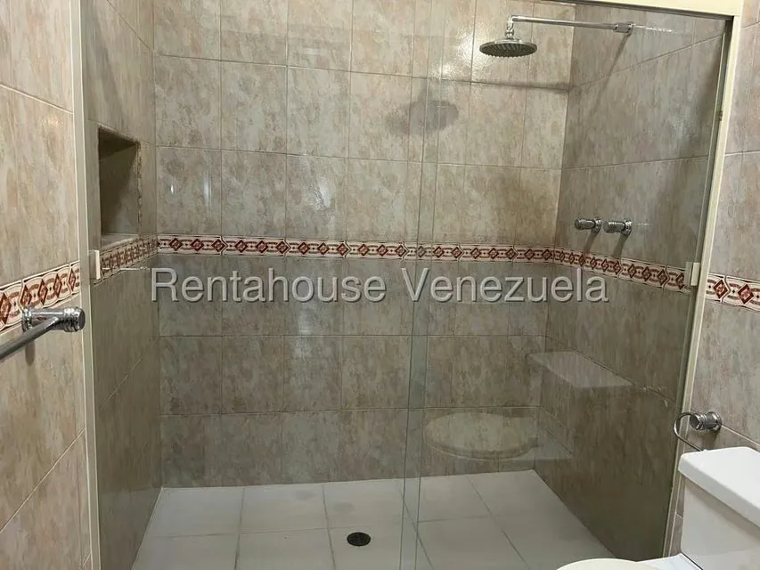 Casa (Duplex) en Venta en Via el Ujano, Lara - 36