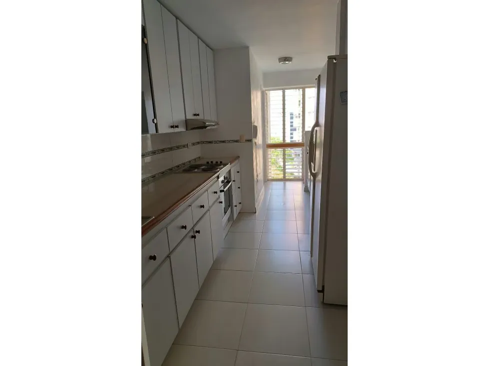 Vendo apartamento 147m2 Colinas de la California 5301 - 2