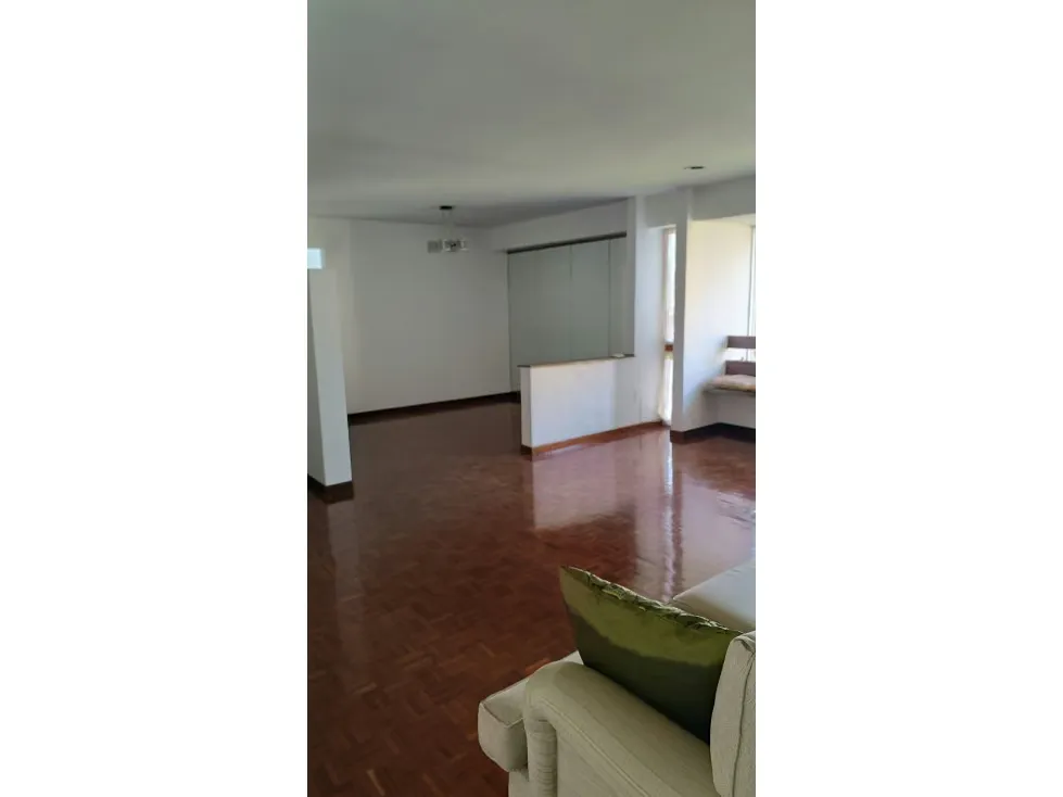 Vendo apartamento 147m2 Colinas de la California 5301 - 5