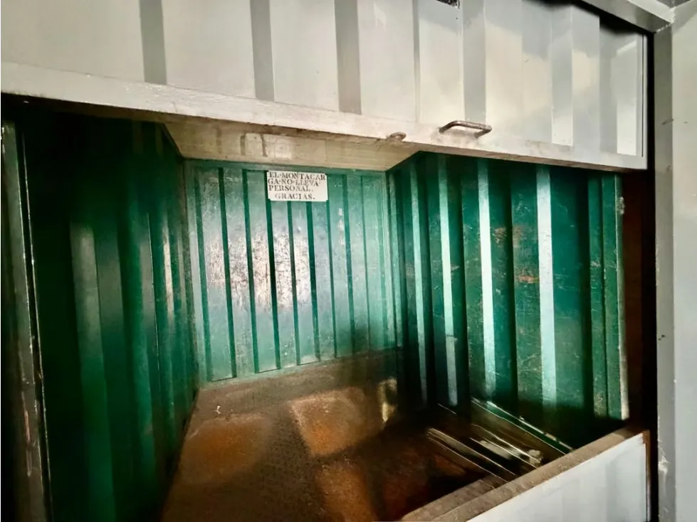 Se alquila / vende oficina + deposito 220m2 La Urbina - 4