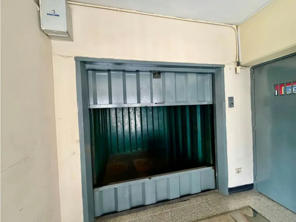 Se alquila / vende oficina + deposito 220m2 La Urbina - 5