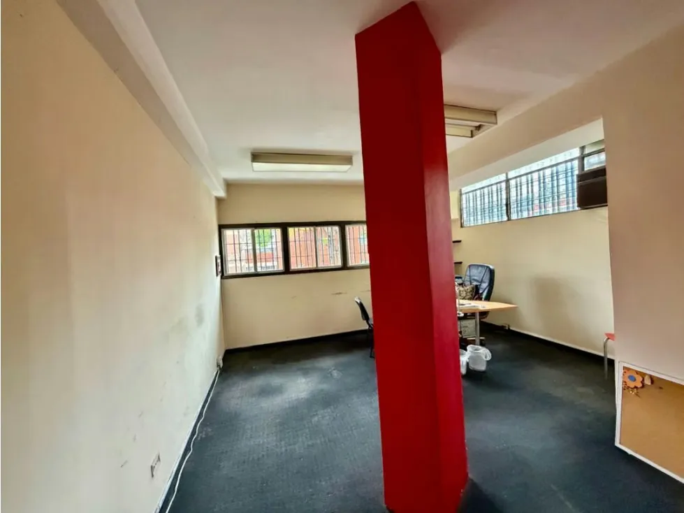 Se alquila / vende oficina + deposito 220m2 La Urbina - 7