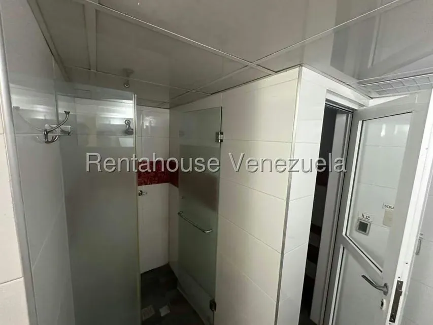 Comercial (Local Comercial) en Venta en La Viña, Carabobo - 18