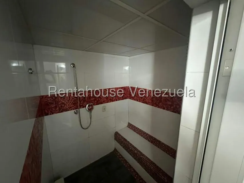 Comercial (Local Comercial) en Venta en La Viña, Carabobo - 19