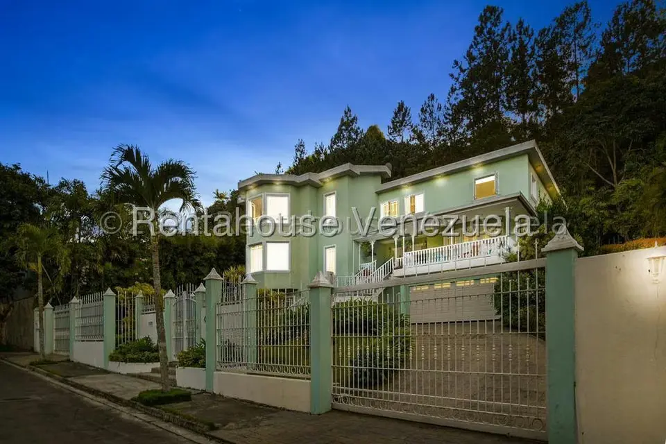 Casa (Multipes Niveles) en Venta en La Lagunita Country Club, Distrito Metropolitano - 34