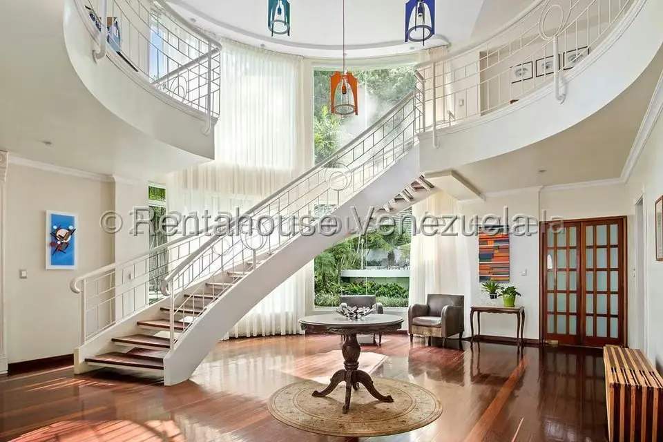 Casa (Multipes Niveles) en Venta en La Lagunita Country Club, Distrito Metropolitano - 4