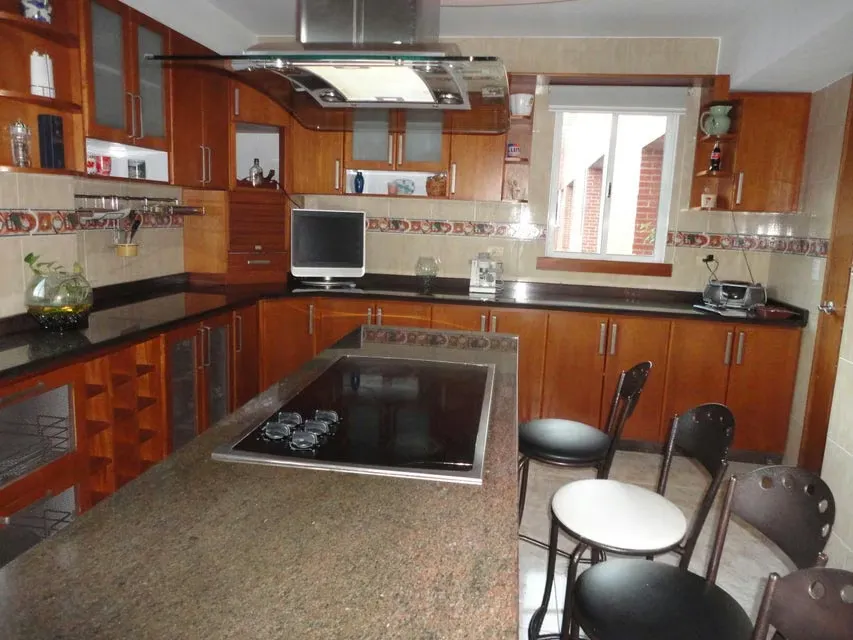 Apartamento (Multiples Niveles) en Venta en Miranda, Distrito Metropolitano - 23