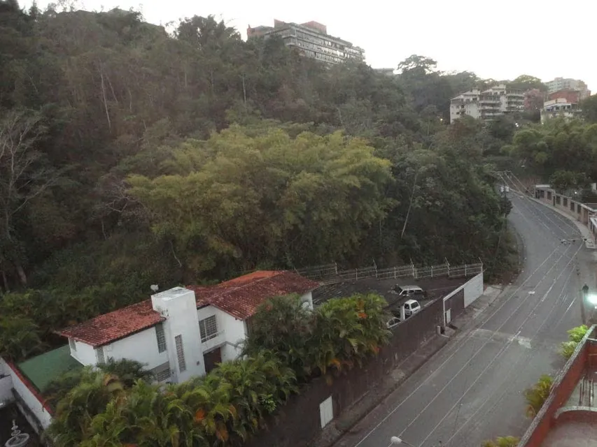 Apartamento (Multiples Niveles) en Venta en Miranda, Distrito Metropolitano - 40