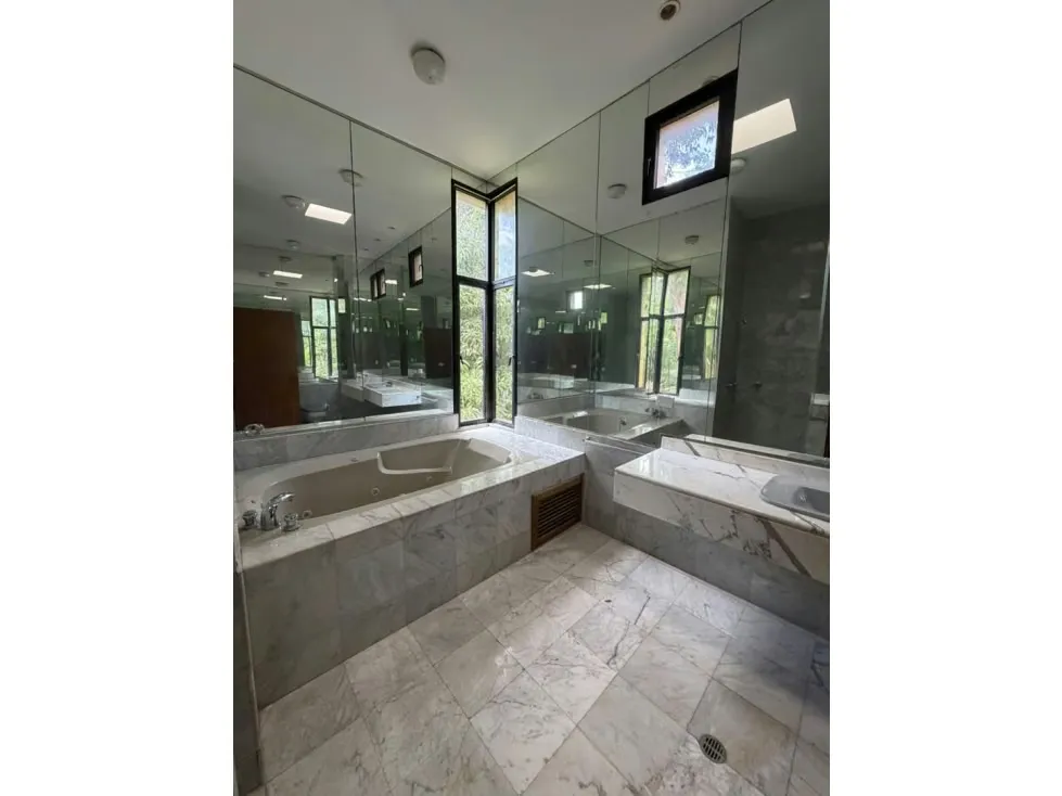 Se vende/alquila Conjunto de Casas 700m² Prados del Este - 24