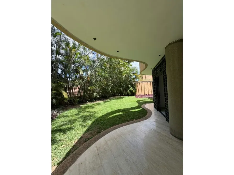 Se vende/alquila Conjunto de Casas 700m² Prados del Este - 30