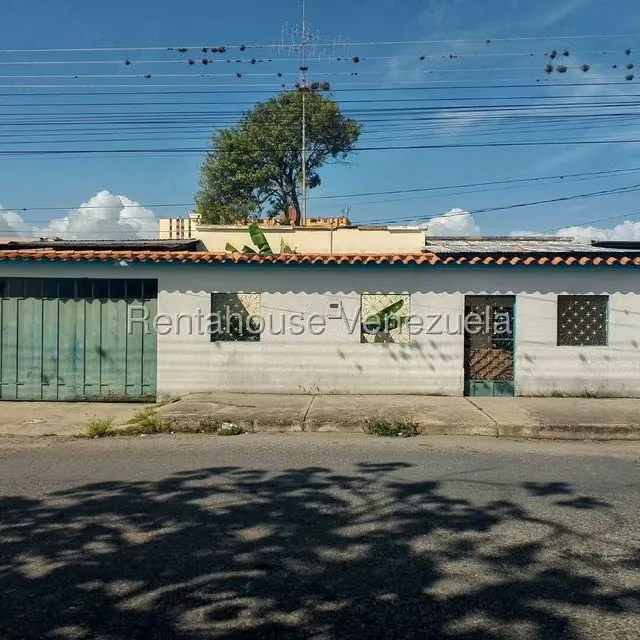 Casa (1 Nivel) en Venta en Zona Oeste, Lara
