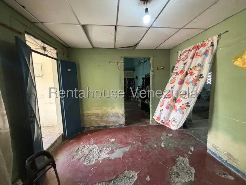 Casa (1 Nivel) en Venta en Zona Oeste, Lara - 11