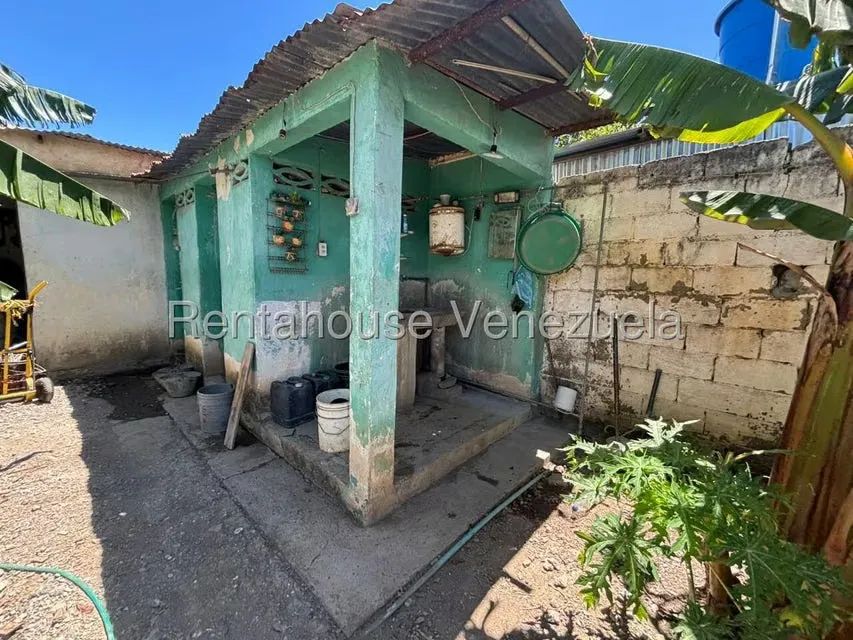 Casa (1 Nivel) en Venta en Zona Oeste, Lara - 20