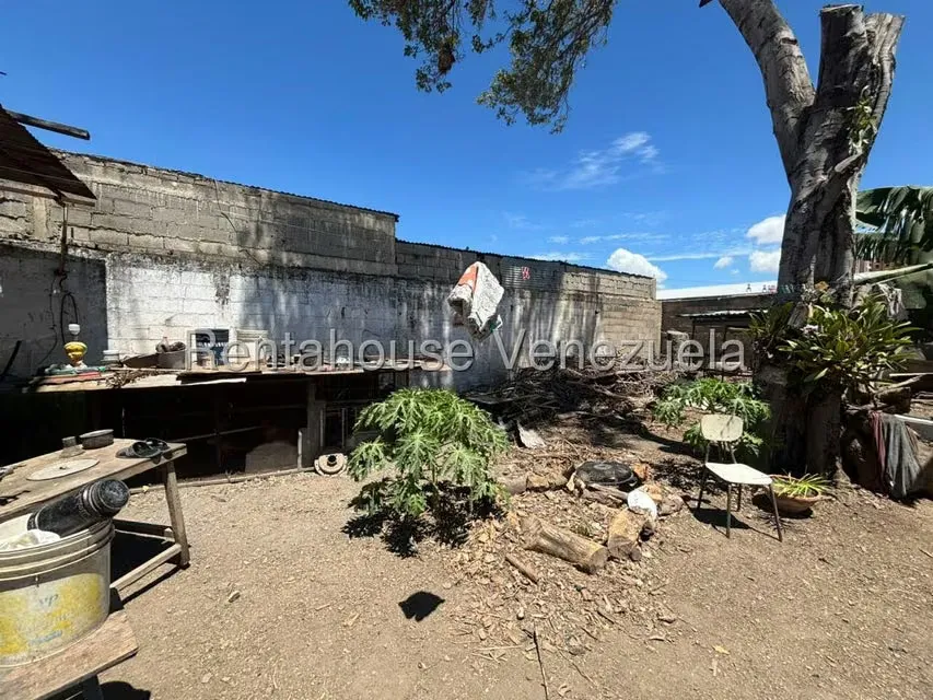 Casa (1 Nivel) en Venta en Zona Oeste, Lara - 25