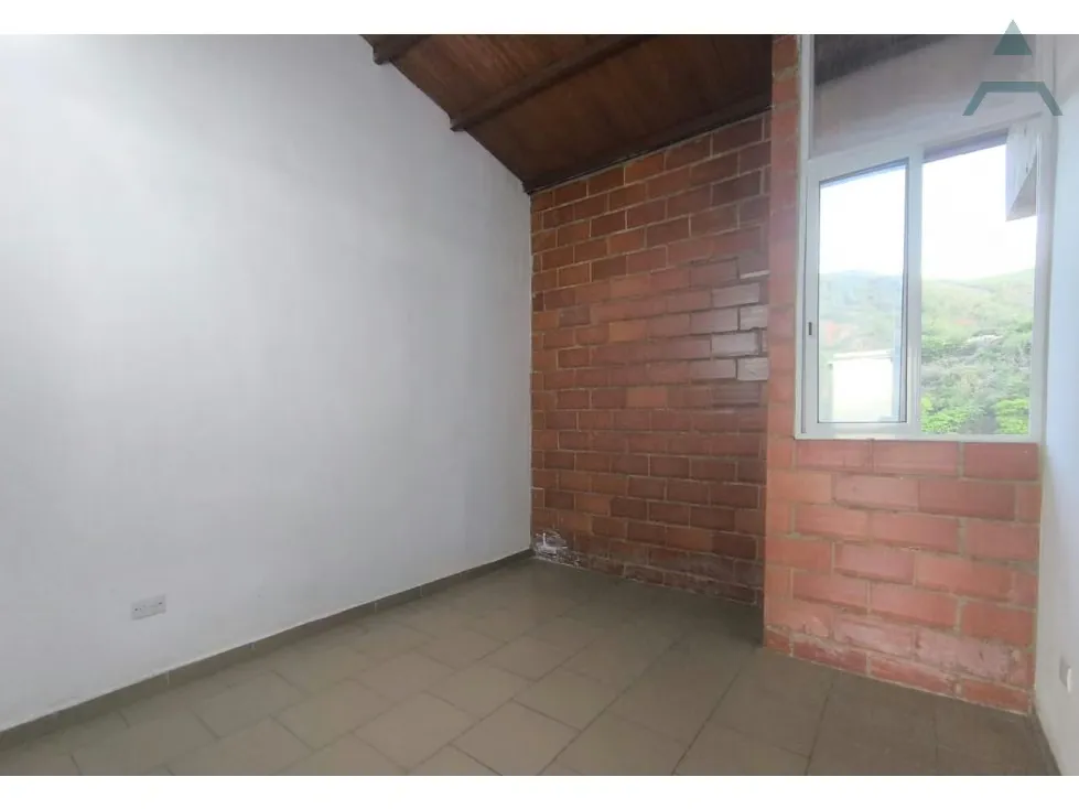 Se Alquila Apto 130m² 3h/ 2b/ 2e La Guaira - 12