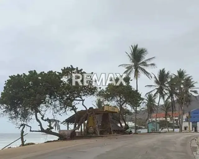 OPORTUNIDAD DE INVERSION TERRENO EN EL TIRANO CERCANO AL MAR, ISLA DE MARGARITA, NUEVA ESPARTA - 16