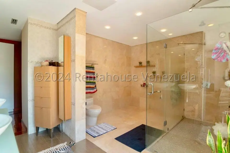 Apartamento (Duplex) en Venta en La Lagunita Country Club, Distrito Metropolitano - 29