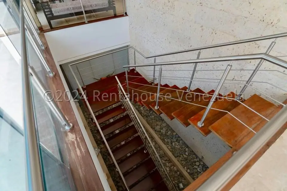 Apartamento (Duplex) en Venta en La Lagunita Country Club, Distrito Metropolitano - 40