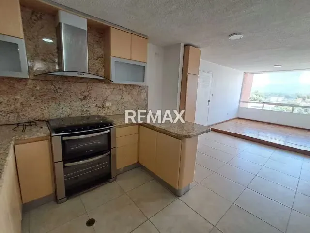 Apartamento en Alquiler Resid. SOTAVENTO I Zona Centro Oeste