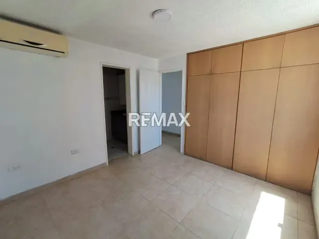 Apartamento en Alquiler Resid. SOTAVENTO I Zona Centro Oeste - 2