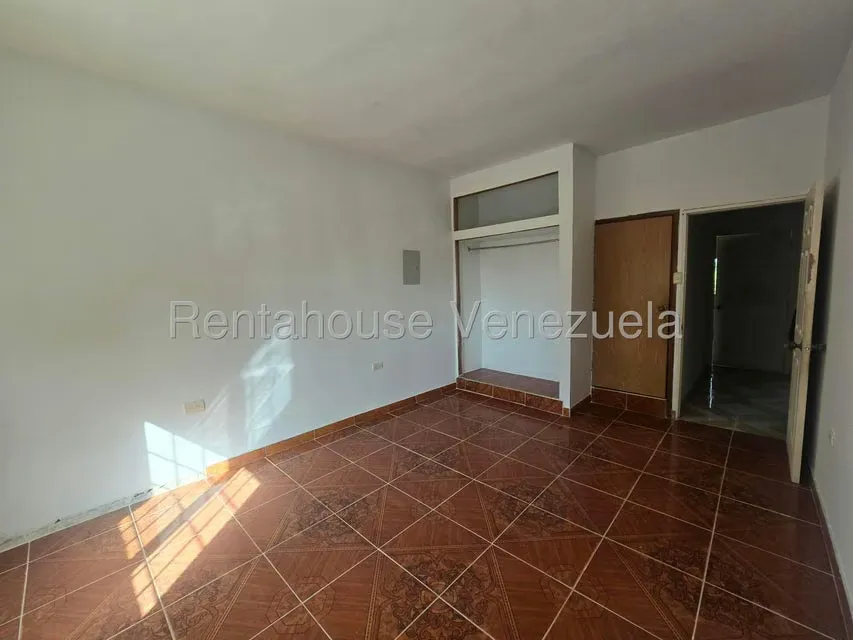 Townhouse (Duplex) en Venta en Barrio Campo Alegre, Zulia - 15