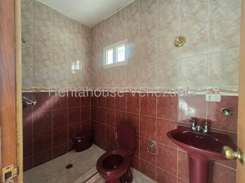 Townhouse (Duplex) en Venta en Barrio Campo Alegre, Zulia - 18