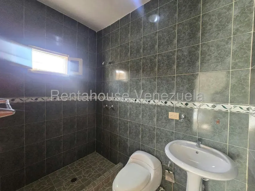 Townhouse (Duplex) en Venta en Barrio Campo Alegre, Zulia - 25