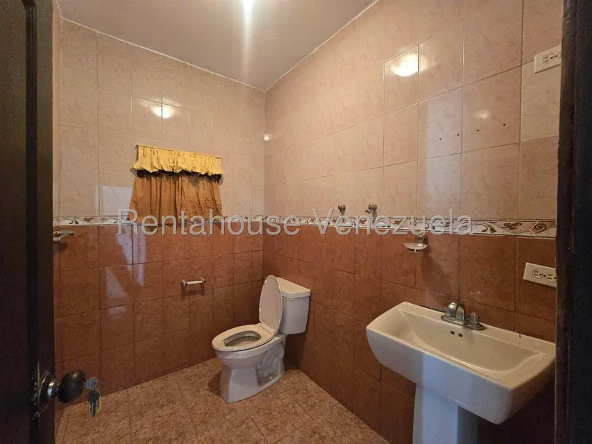 Townhouse (Duplex) en Venta en Barrio Campo Alegre, Zulia - 33