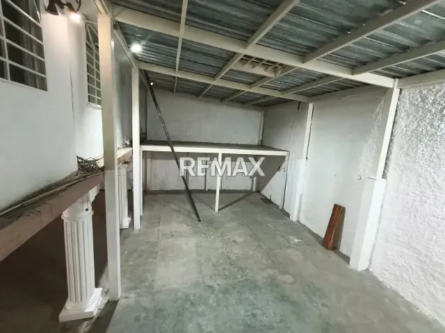GALPÓN CON OFICINAS EN ALQUILER EN LA TRINIDAD -ZONA INDUSTRIAL - 11