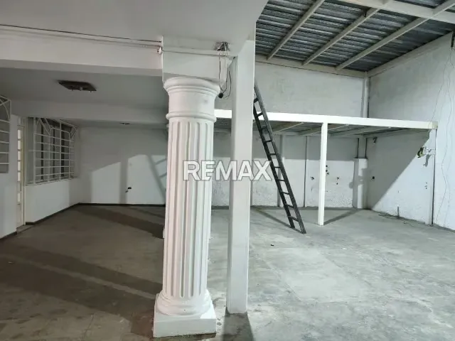 GALPÓN CON OFICINAS EN ALQUILER EN LA TRINIDAD -ZONA INDUSTRIAL - 15