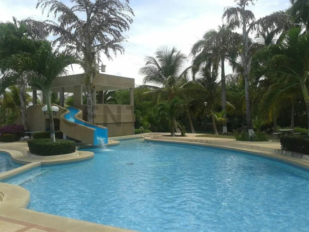 VENTA APARTAMENTO ISLA REAL EN RIO CHICO ZT - 2