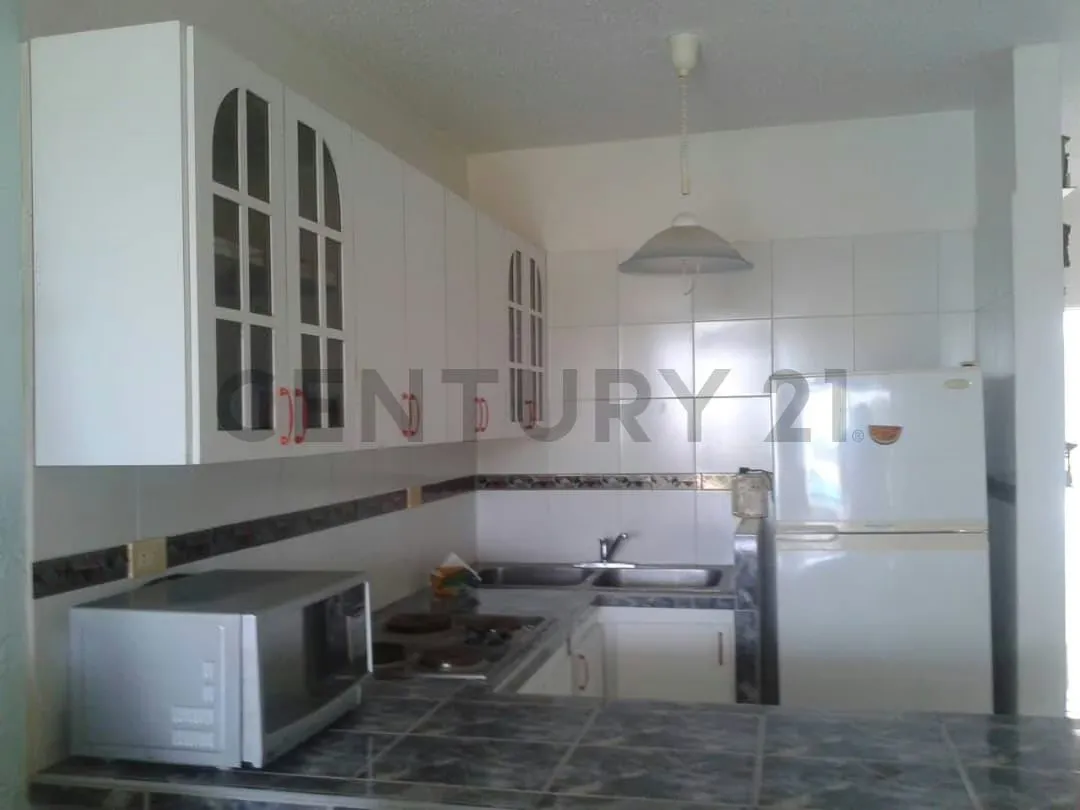 VENTA APARTAMENTO ISLA REAL EN RIO CHICO ZT - 3