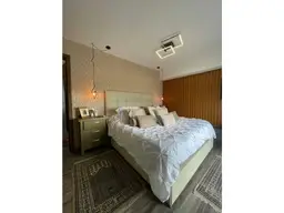 View 10