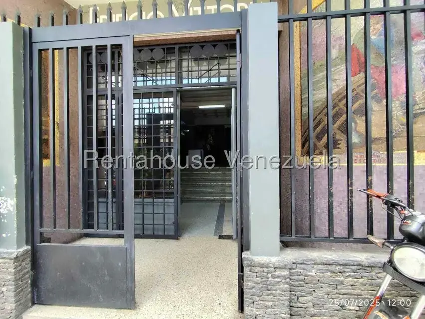 Local Comercial en Venta en Bello Monte, Distrito Metropolitano - 3