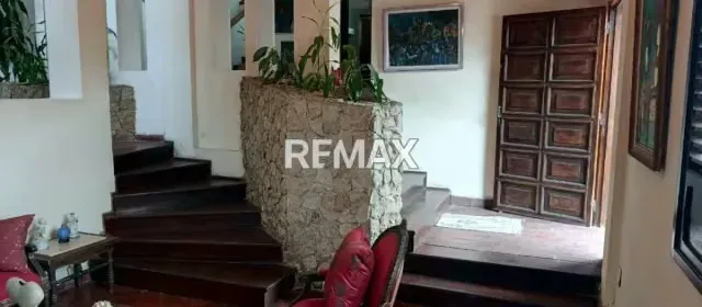 Casa Colonial de Niveles en venta en la Urb. Terrazas de los Nisperos - 3