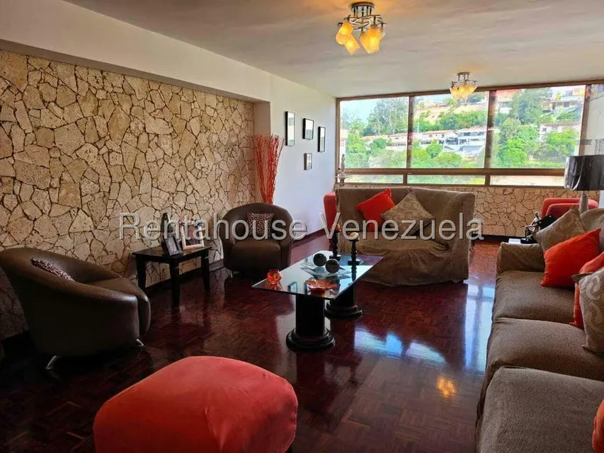 Apartamento (1 Nivel) en Venta en Los Naranjos del Cafetal, Distrito Metropolitano - 4