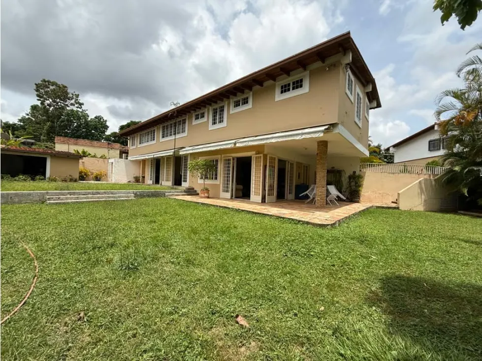 Se vende casa 450m2 4H+S/4.5B+S/6P Caurimare