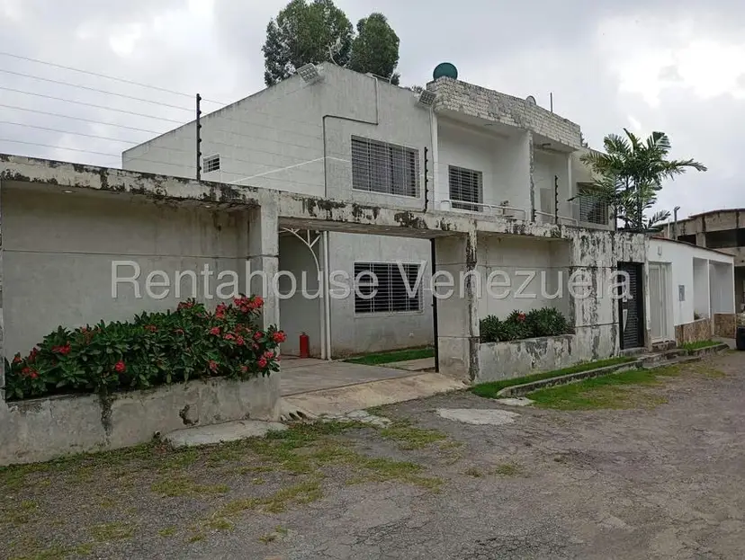 Casa (Duplex) en Venta en Colinas de Carrizal, Miranda