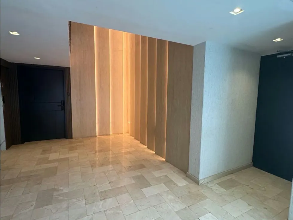 En Alquiler Apartamento Amoblado en La Castellana. Chacao - Caracas - 3