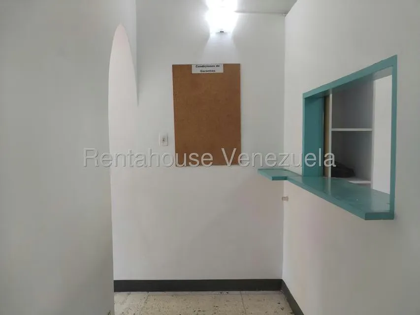 Local Comercial en Alquiler en Colinas de Bello Monte, Distrito Metropolitano - 5