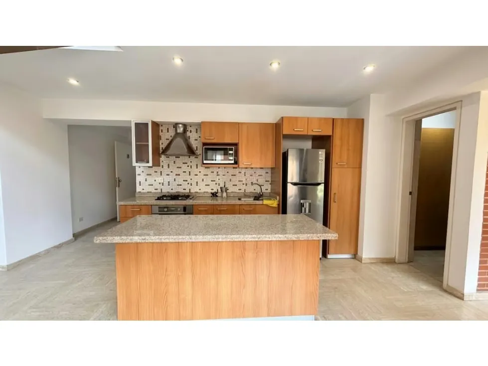 Se alquila 120m² 2h/2b+s/2p Campo Alegre - 4