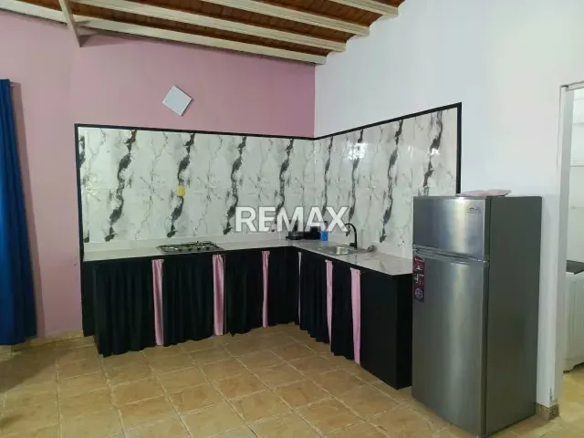 Alquiler Apartamento Céntrico Sector Los Chaimas, Cumaná - 3