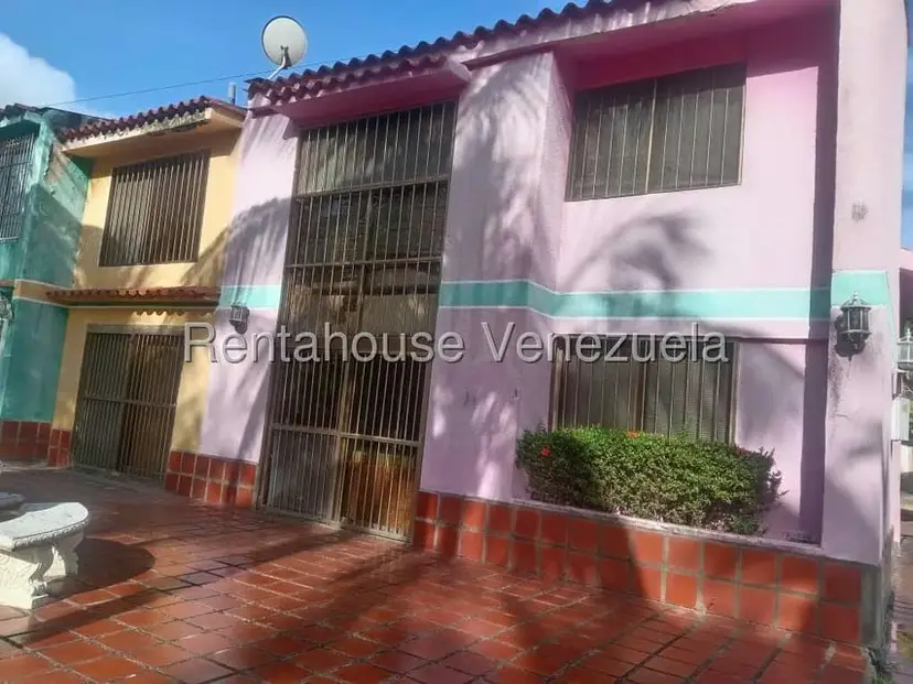 Townhouse (Duplex) en Venta en Los Canales de Rio Chico, Miranda