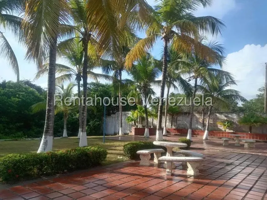 Townhouse (Duplex) en Venta en Los Canales de Rio Chico, Miranda - 13
