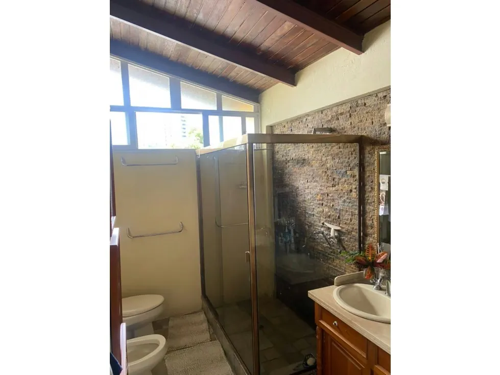 Vendo casa 640m2 6h/6b/5p Los Geranios 8262 - 13