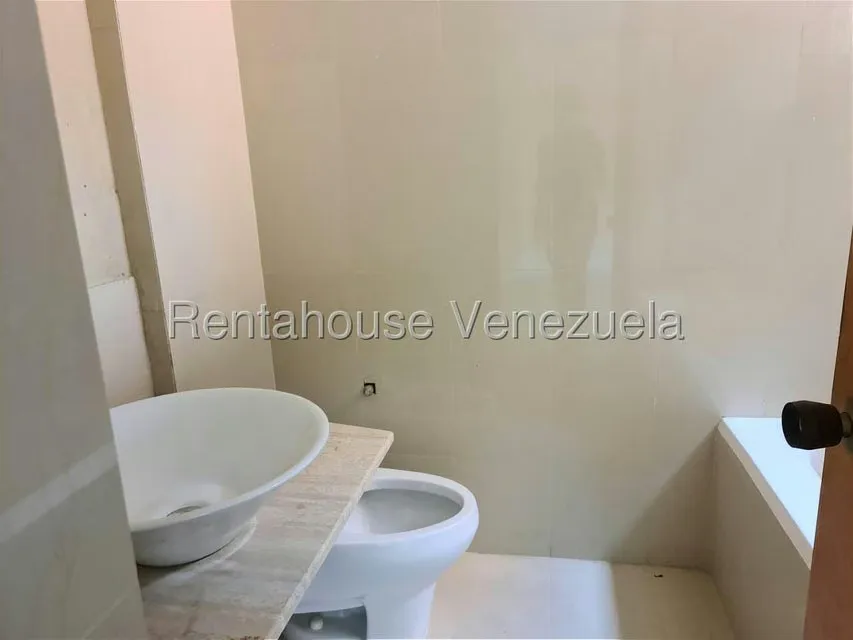 Apartamento (1 Nivel) en Venta en Colinas de Valle Arriba / Mirador de Los Campitos, Distrito Metropolitano - 20