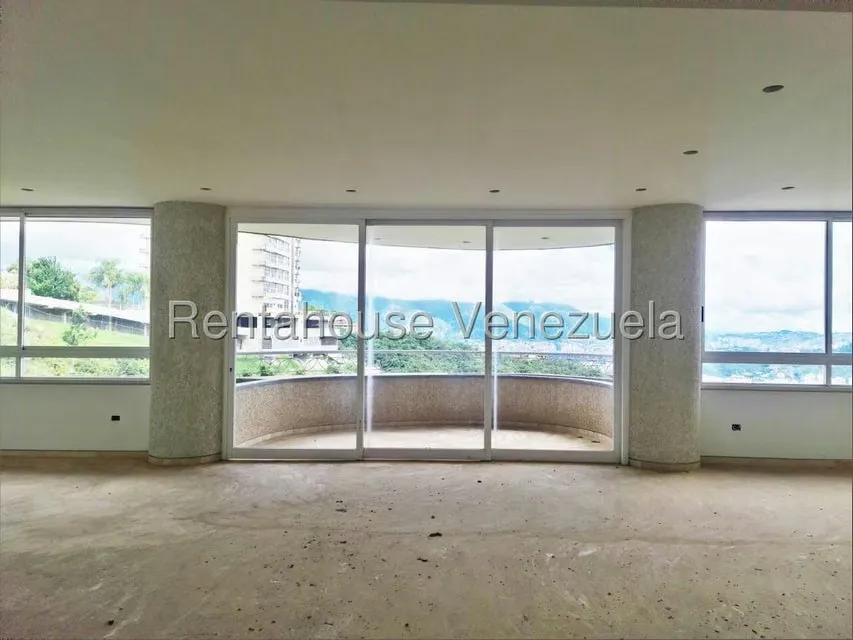 Apartamento (1 Nivel) en Venta en Colinas de Valle Arriba / Mirador de Los Campitos, Distrito Metropolitano - 3